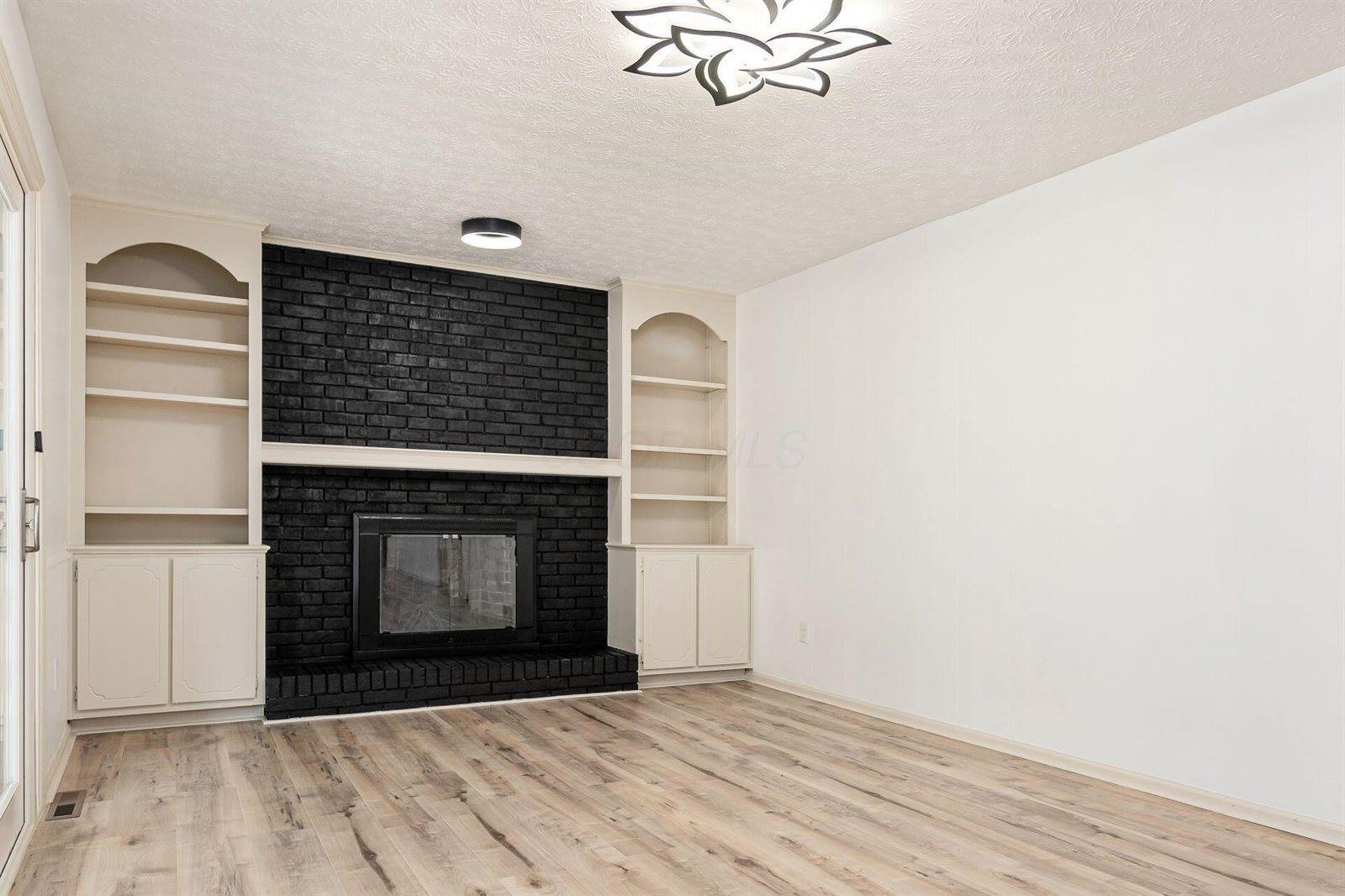 1466 Weybridge Road, Columbus, OH 43220