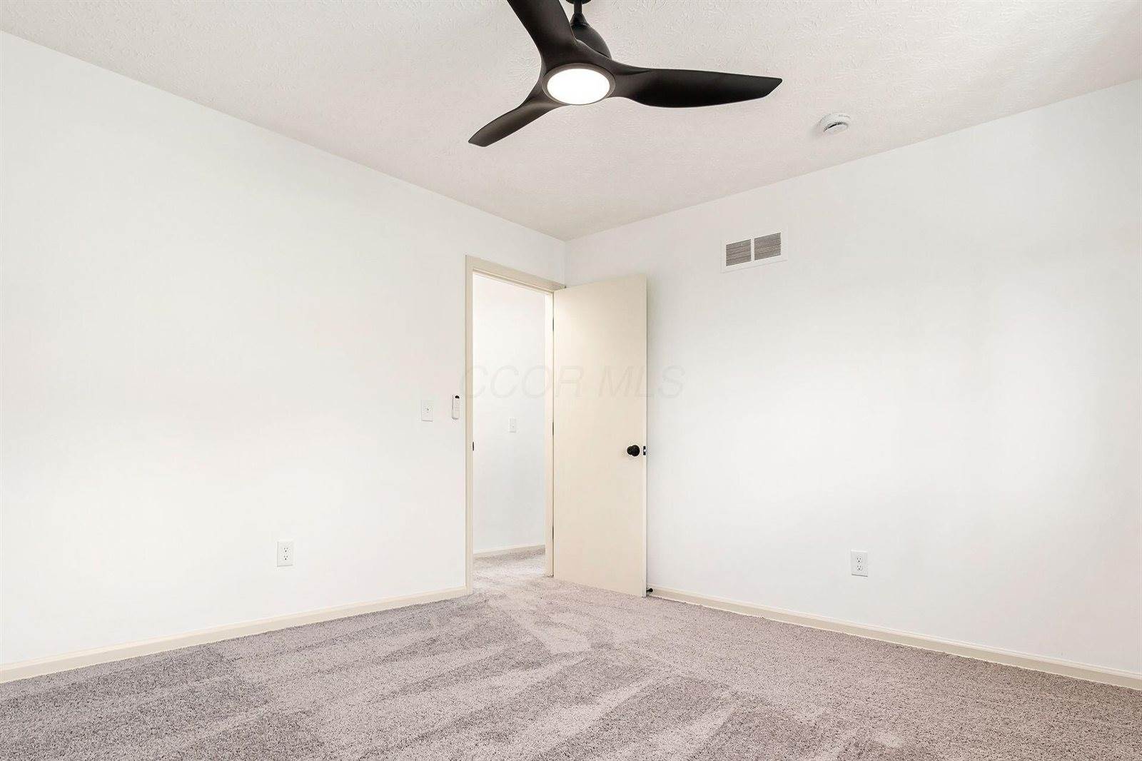 1466 Weybridge Road, Columbus, OH 43220