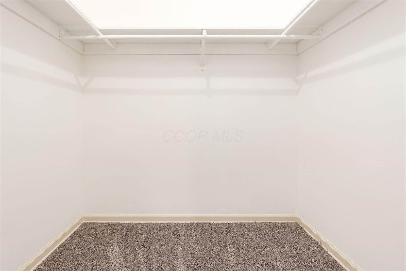 1466 Weybridge Road, Columbus, OH 43220