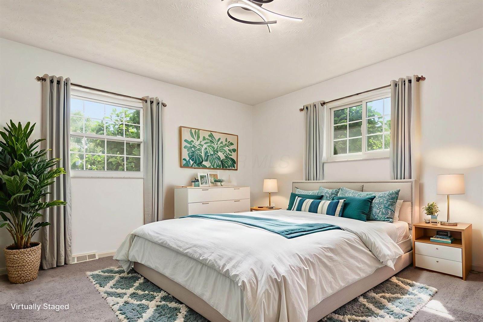 1466 Weybridge Road, Columbus, OH 43220