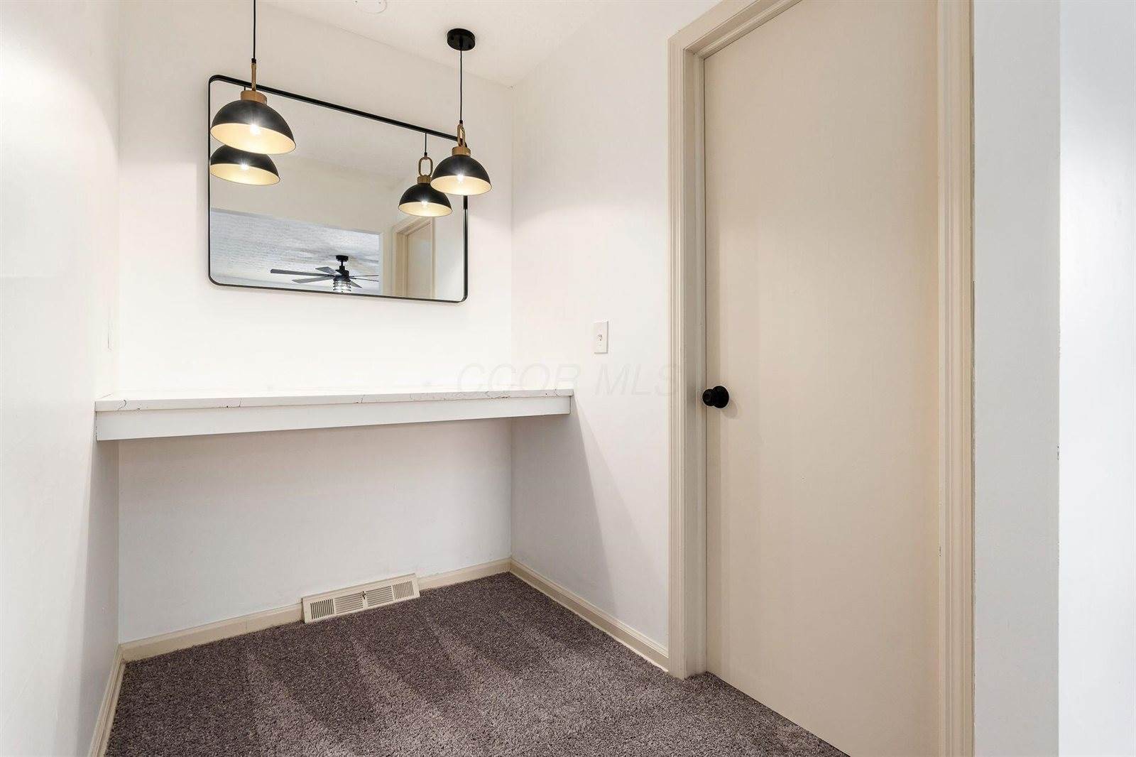 1466 Weybridge Road, Columbus, OH 43220