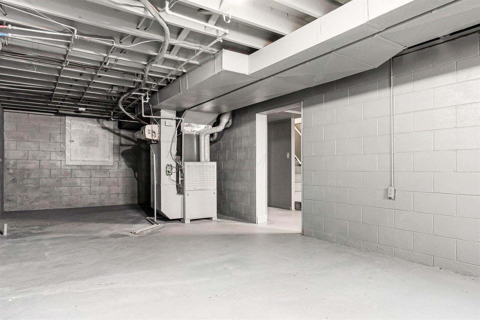 1466 Weybridge Road, Columbus, OH 43220