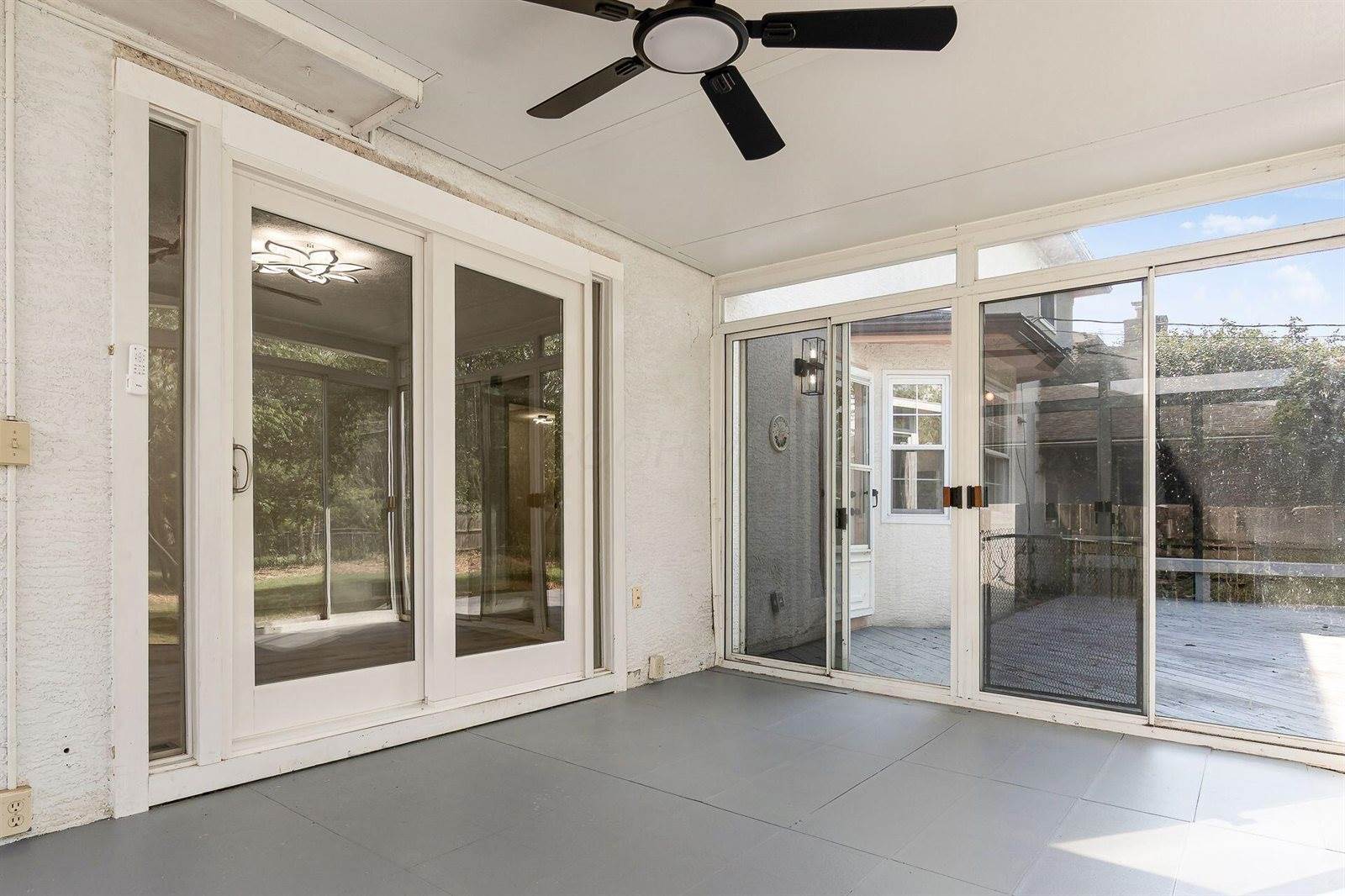 1466 Weybridge Road, Columbus, OH 43220