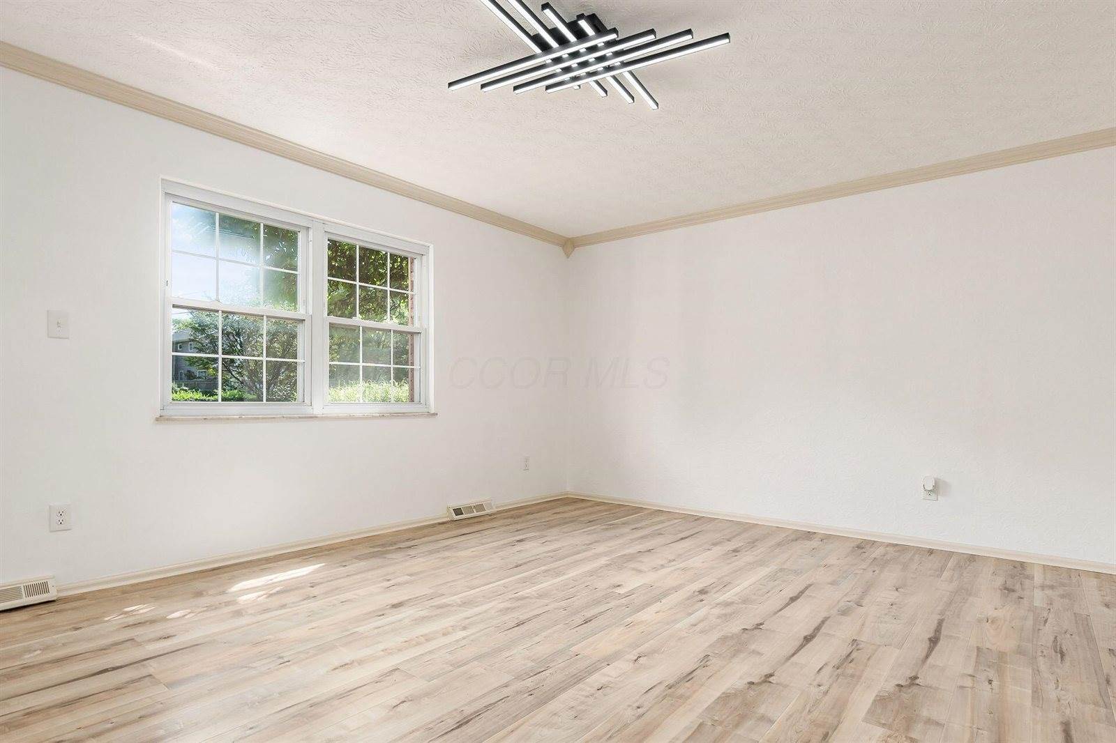 1466 Weybridge Road, Columbus, OH 43220