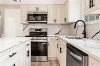 1466 Weybridge Road, Columbus, OH 43220