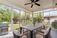 1466 Weybridge Road, Columbus, OH 43220