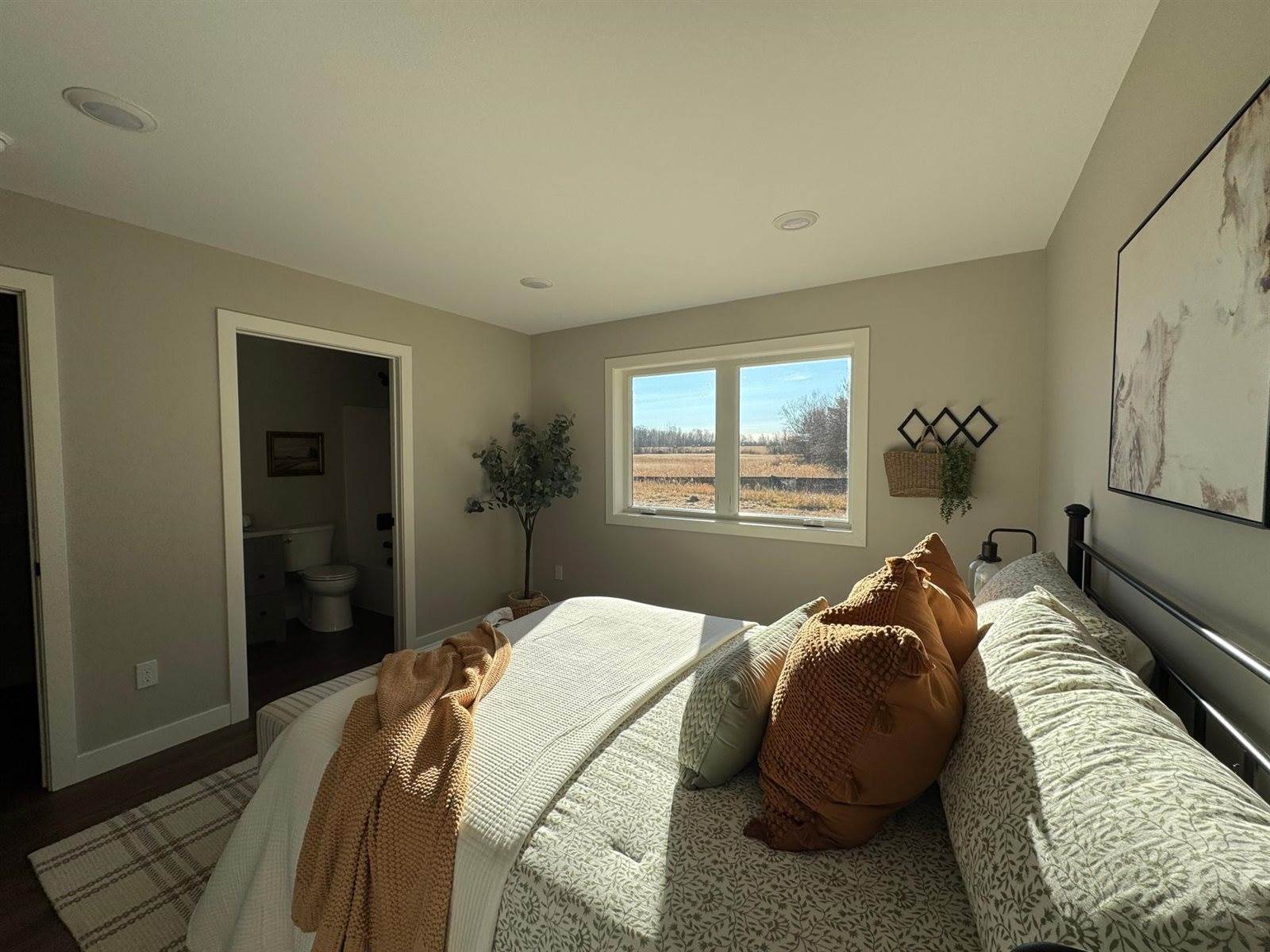 4450 East Moose Horn Drive, Moose Lake, MN 55767