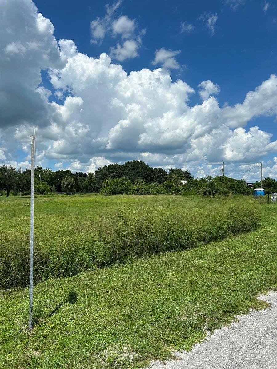 694 SW 86th Terrace, Okeechobee, FL 34974