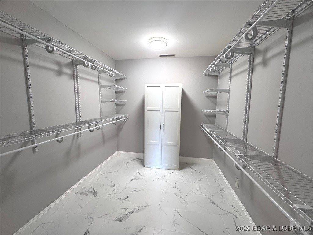 29081 Ivory Road, Gravois Mills, MO 65037