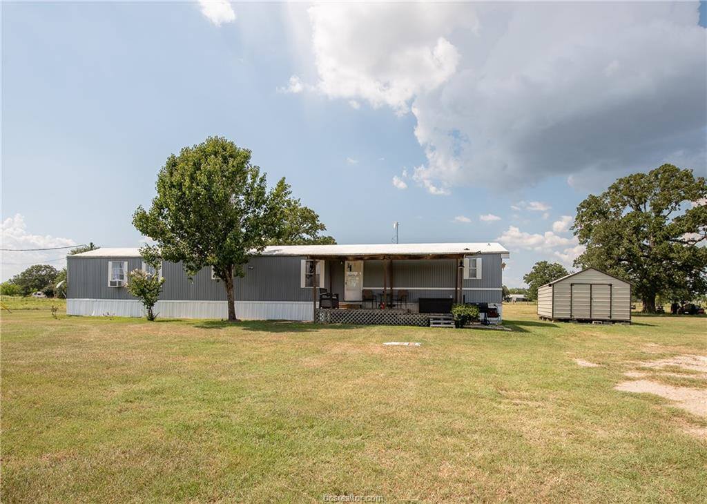 9142 Panther Creek Road, Iola, TX 77861