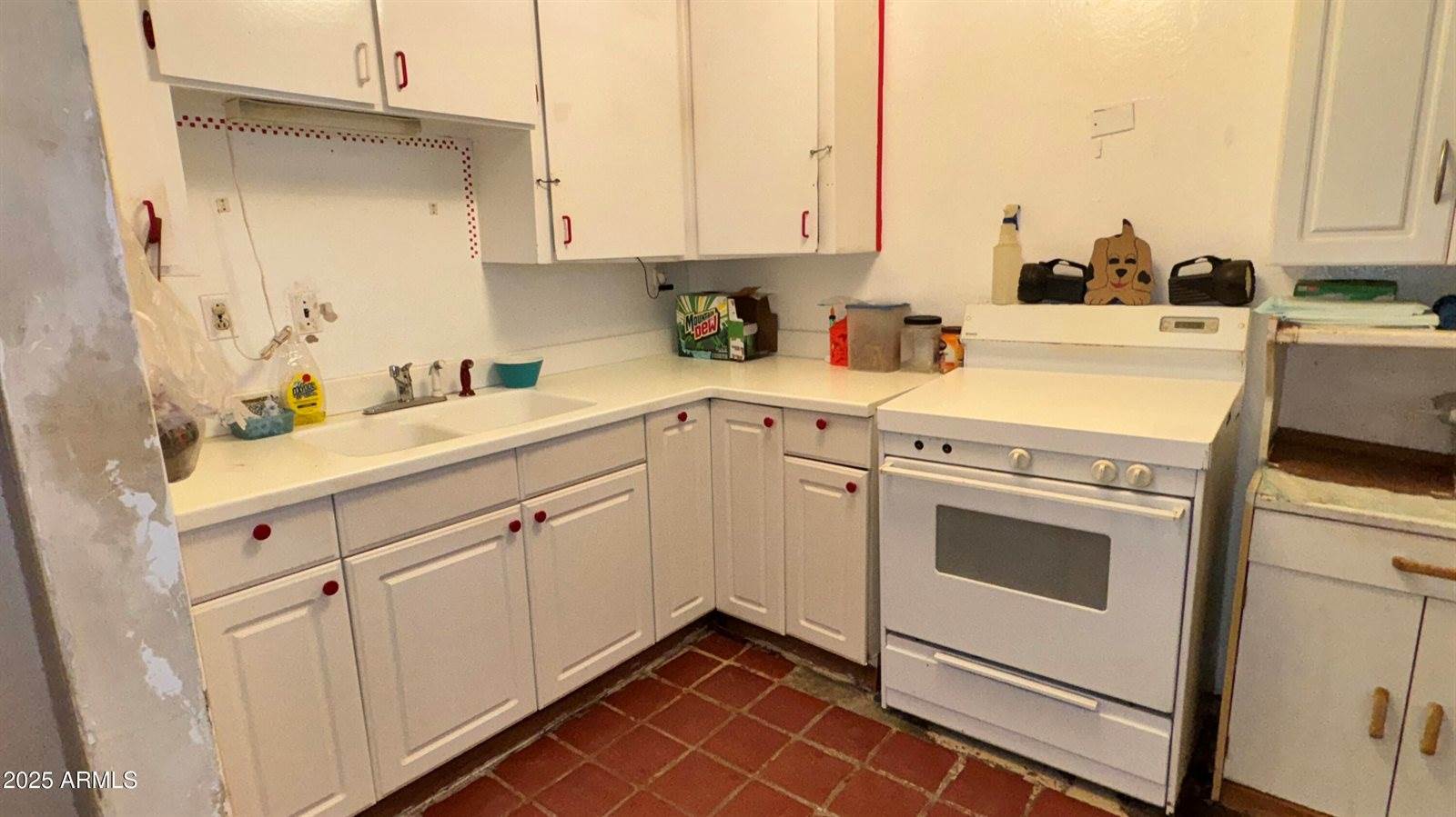 1411 East Hoover Avenue, Phoenix, AZ 85006