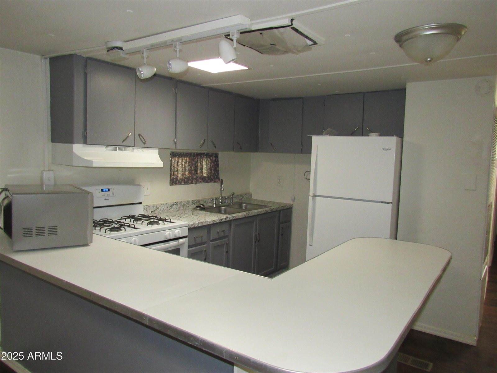 3411 South Camino Seco --, Tucson, AZ 85730