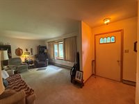 1473 South Harlem Avenue, Freeport, IL 61032