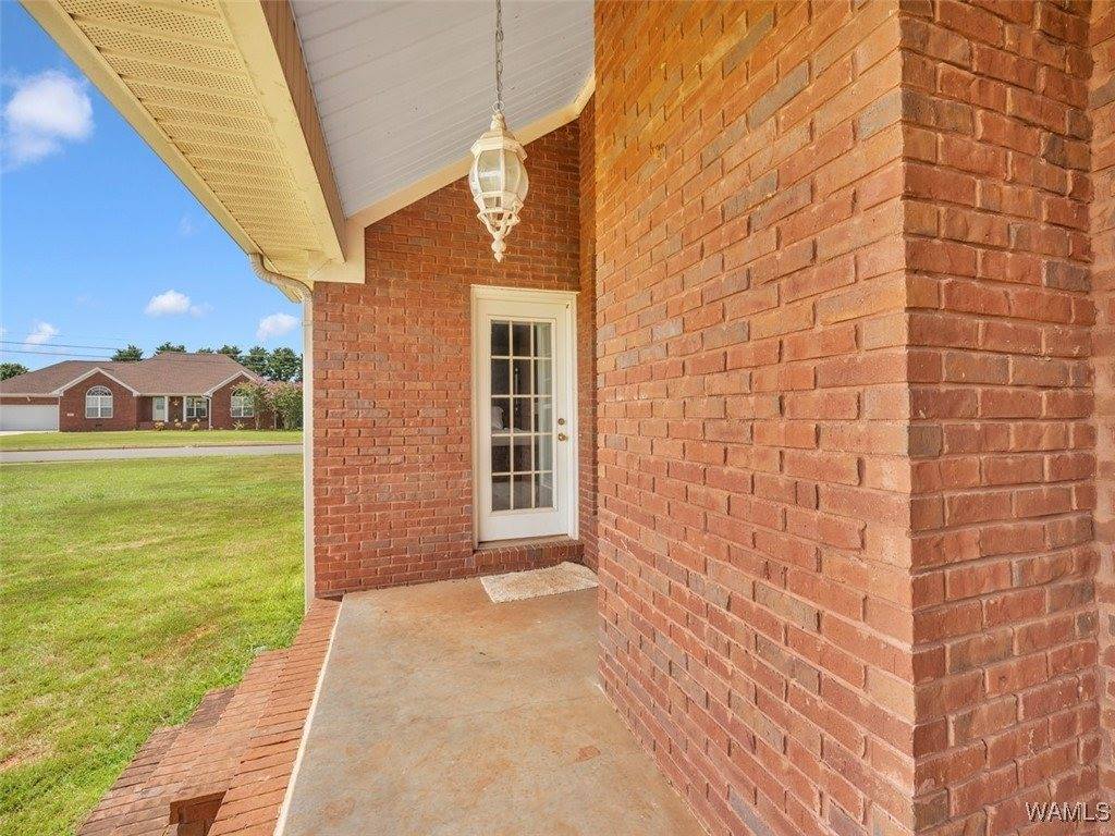 13434 Wisteria PL, Athens, AL 35613