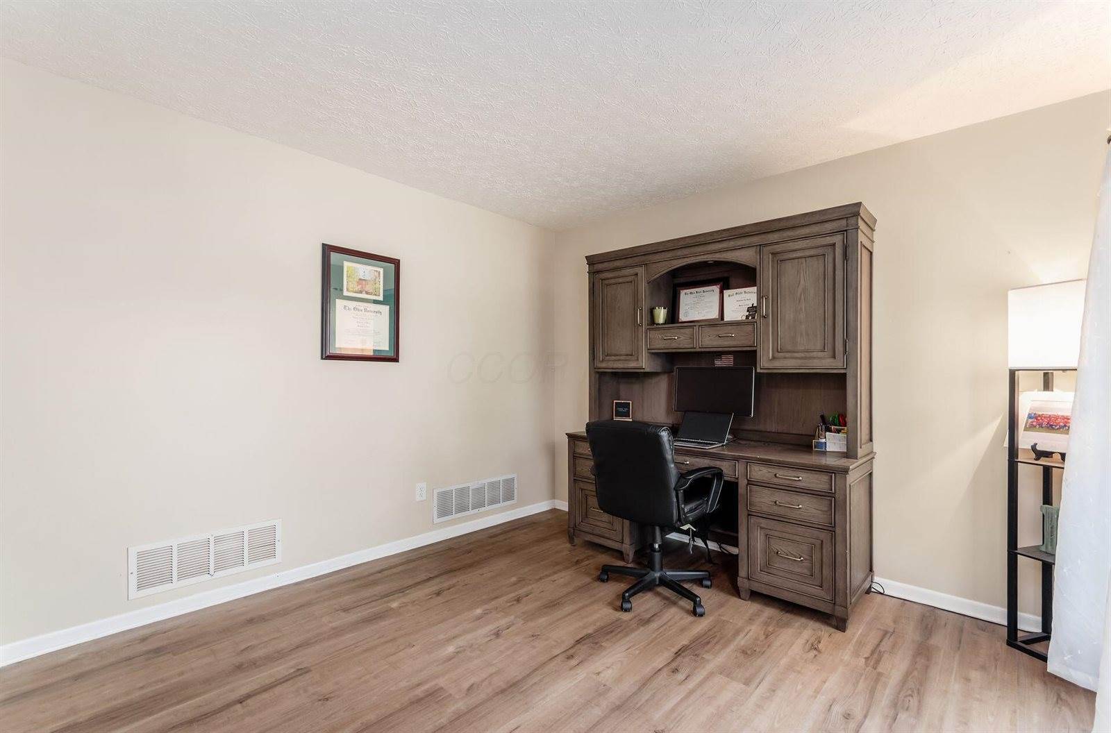 708 Granton Court, Lewis Center, OH 43035