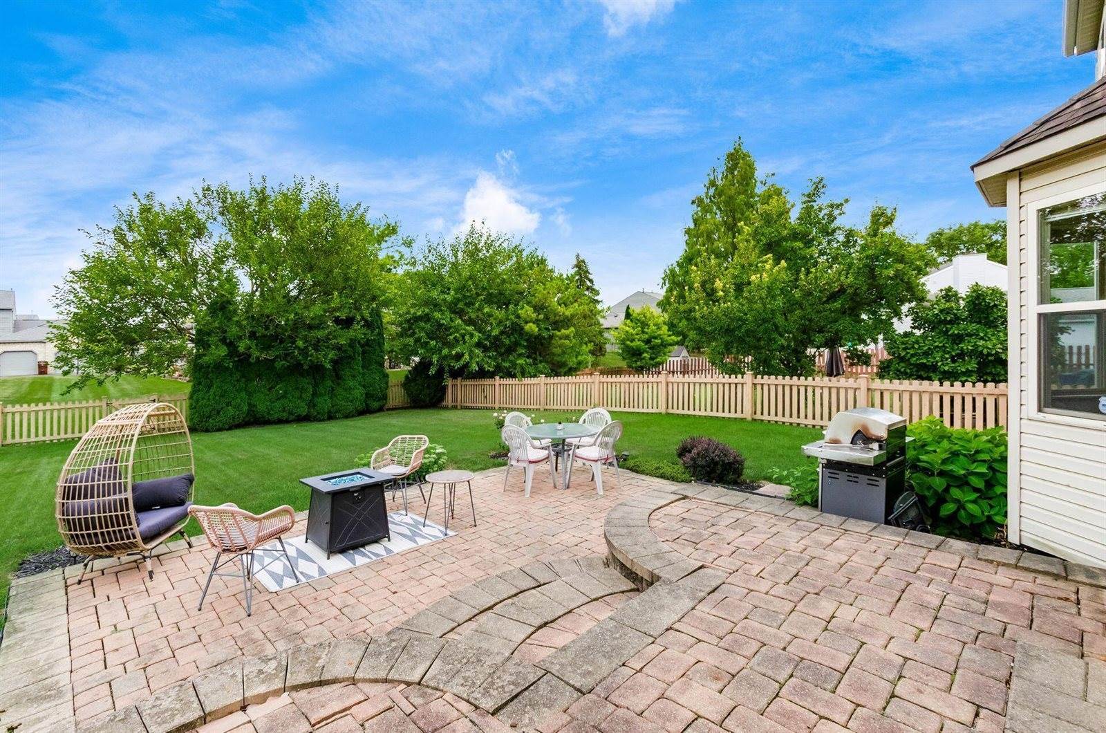 708 Granton Court, Lewis Center, OH 43035