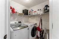 708 Granton Court, Lewis Center, OH 43035