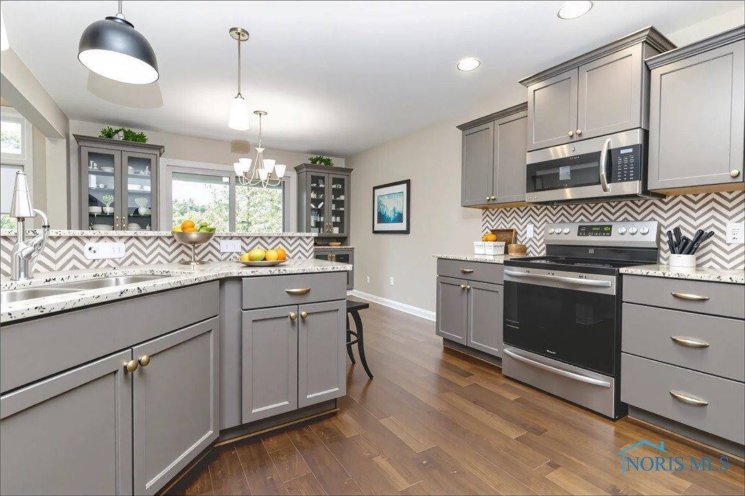 11 Shenandoah Circle, Sylvania, OH 43560