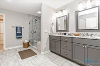 11 Shenandoah Circle, Sylvania, OH 43560