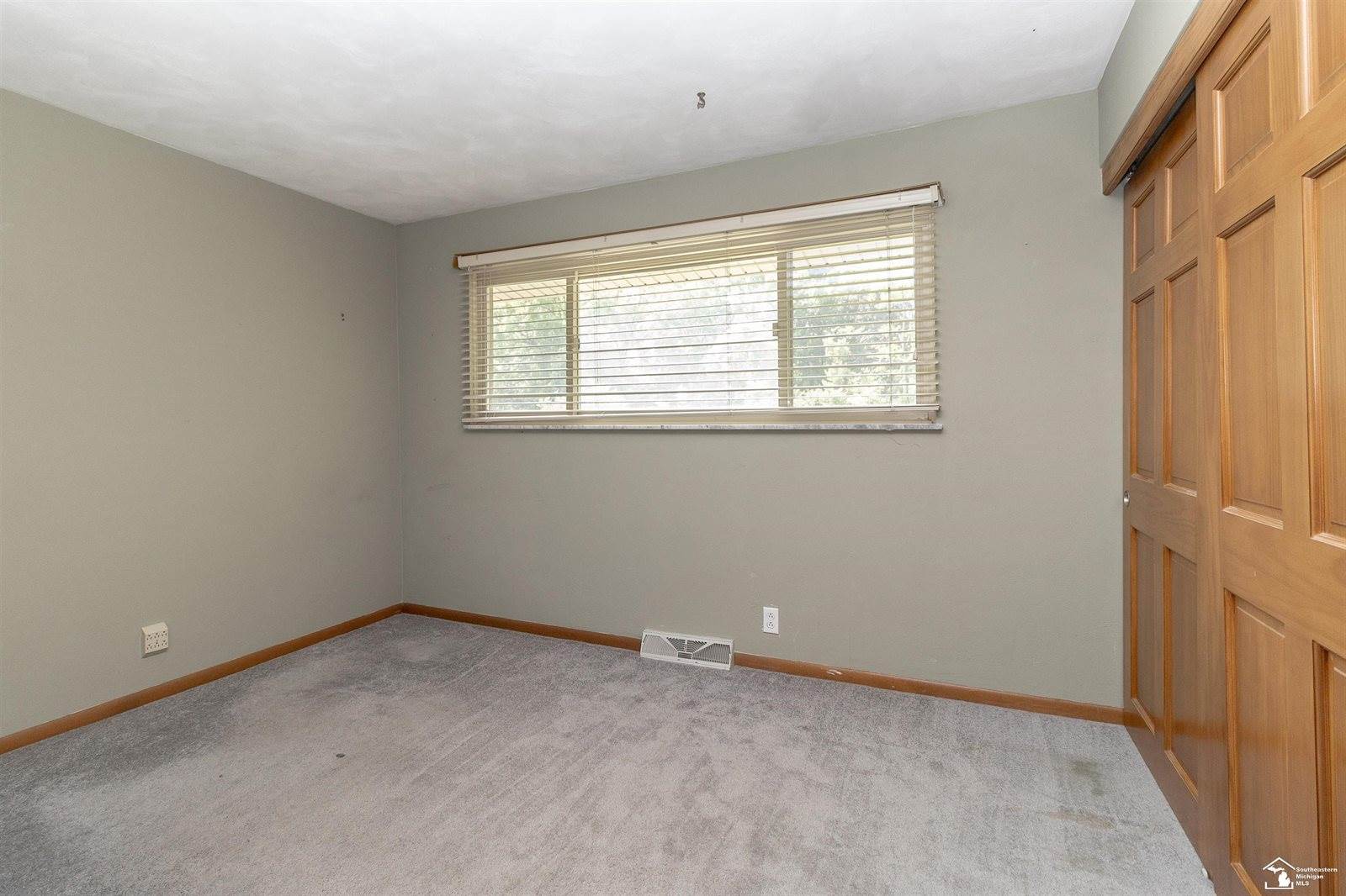 7088 Wiltshire Drive, Lambertville, MI 48144