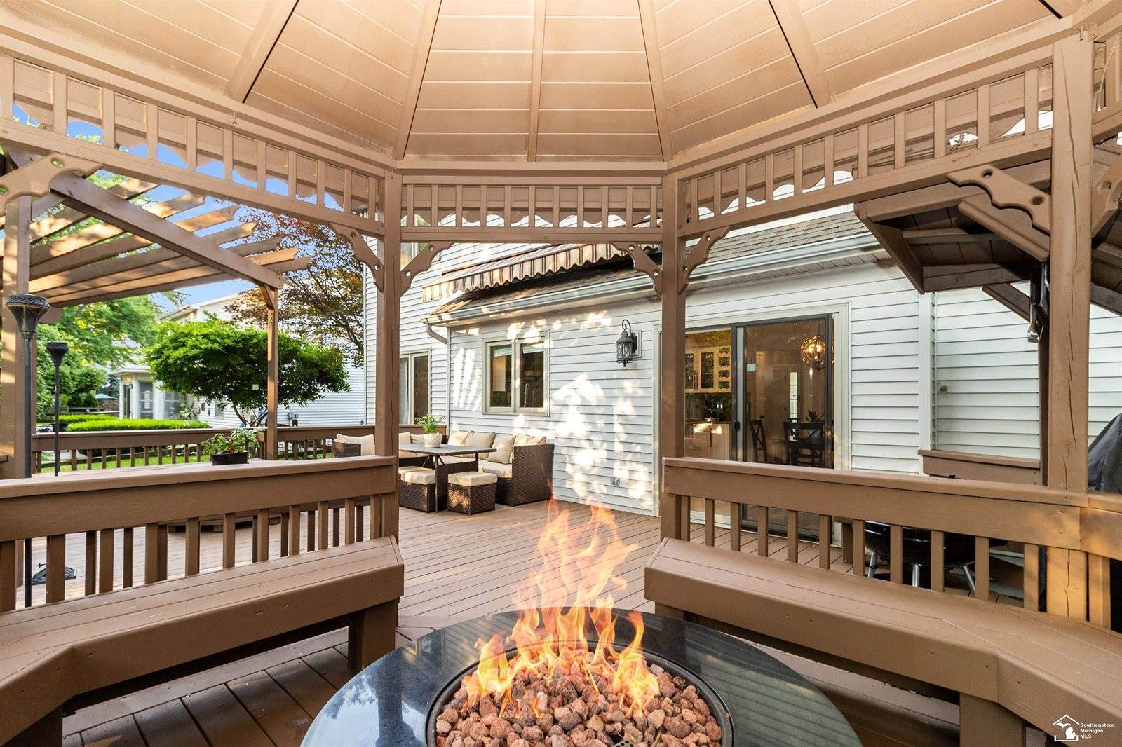 6753 Lockmill Street, Temperance, MI 48182