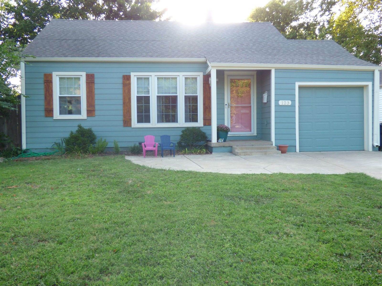 123 South Bleckley Dr, Wichita, KS 67218