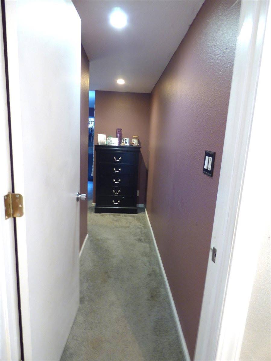 123 South Bleckley Dr, Wichita, KS 67218