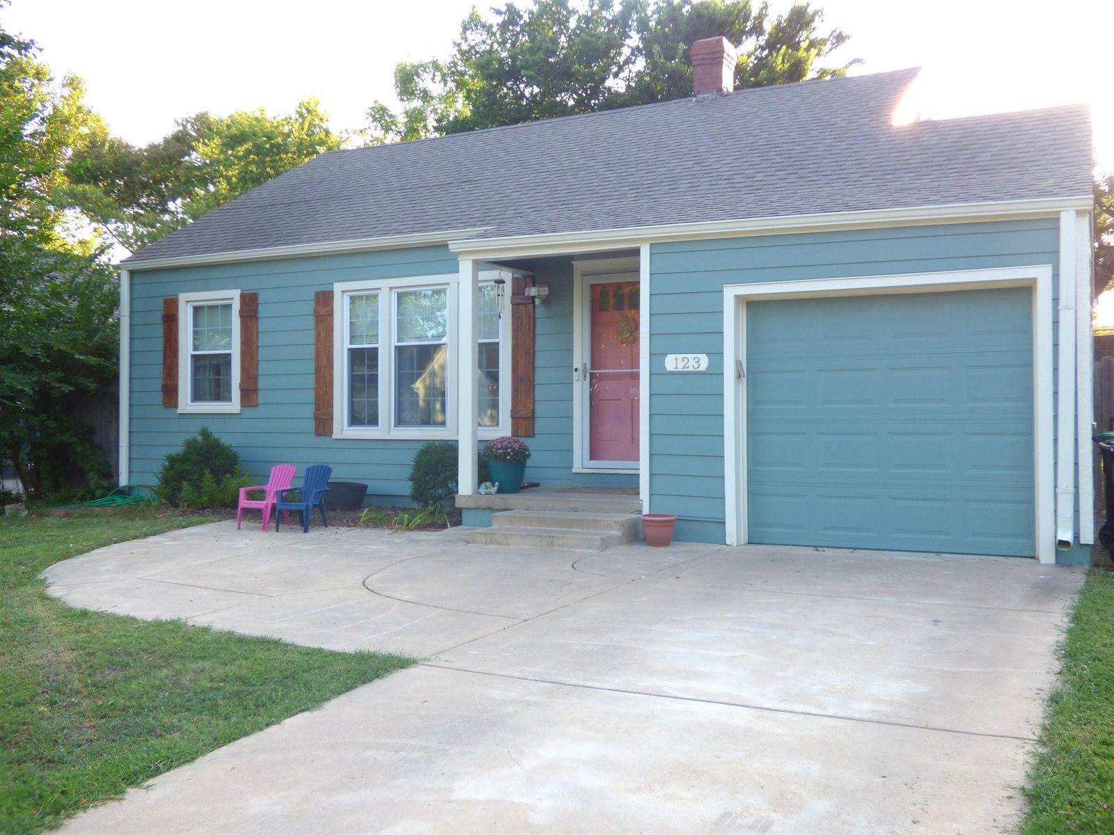 123 South Bleckley Dr, Wichita, KS 67218