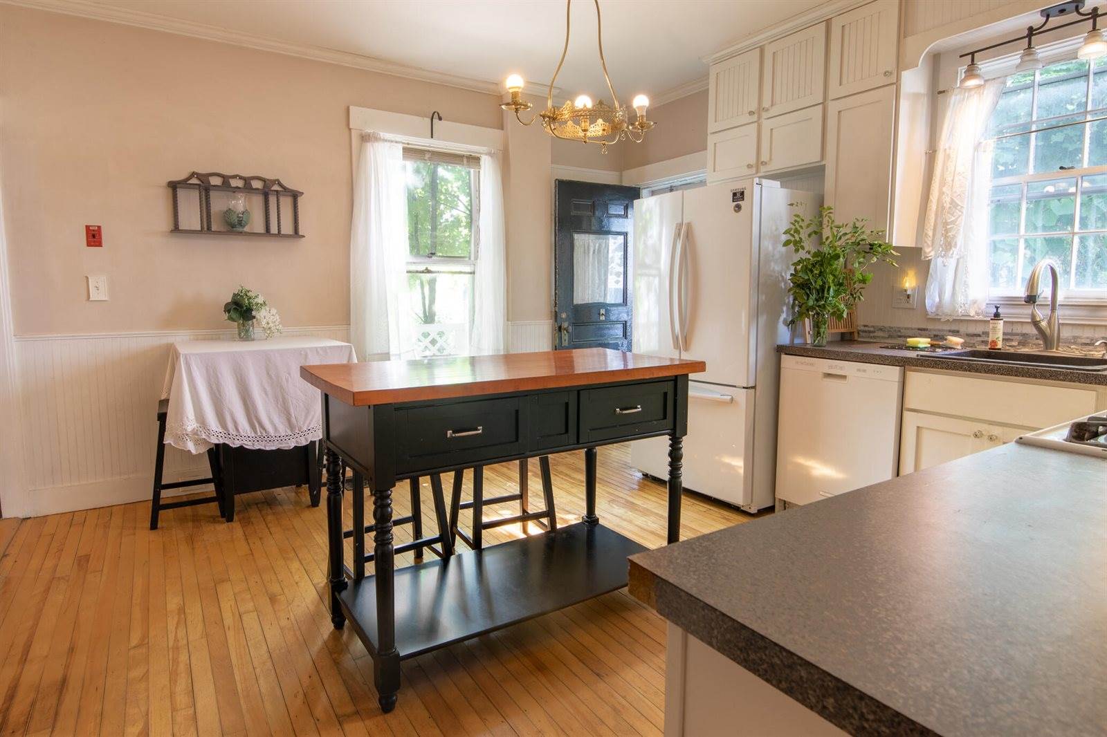 18 Hudson Street, Bangor, ME 04401