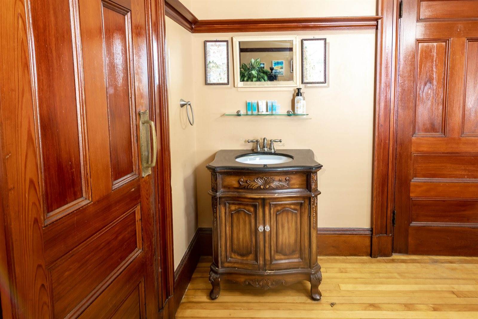 18 Hudson Street, Bangor, ME 04401