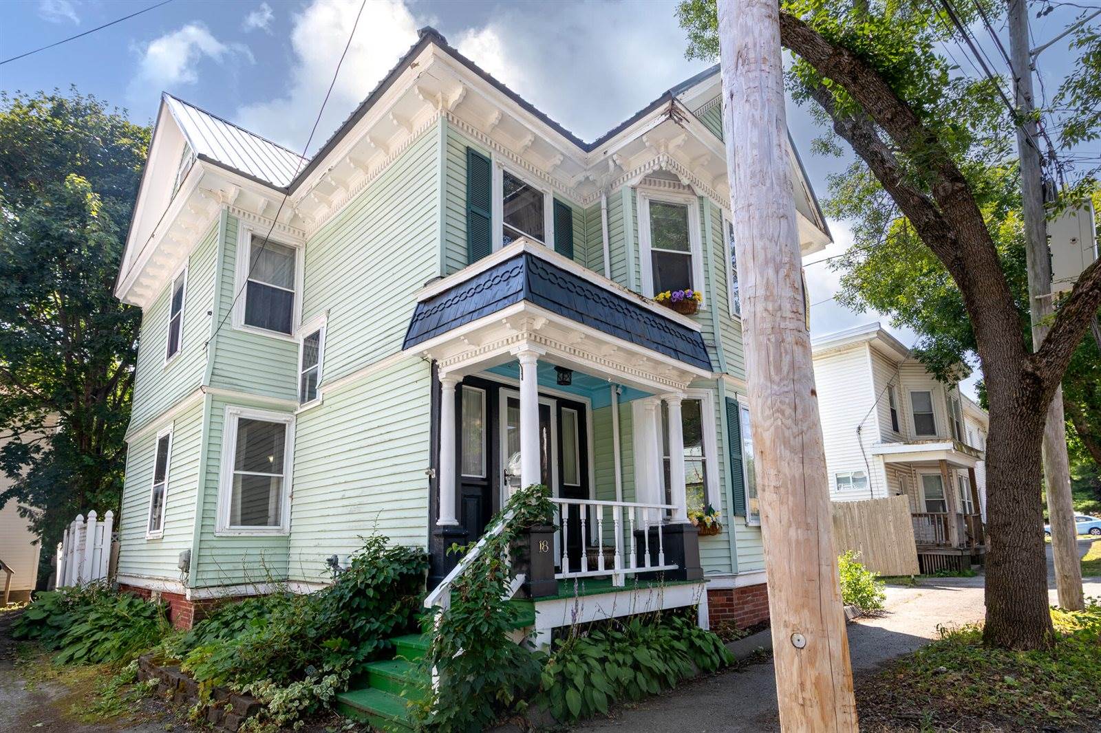 18 Hudson Street, Bangor, ME 04401