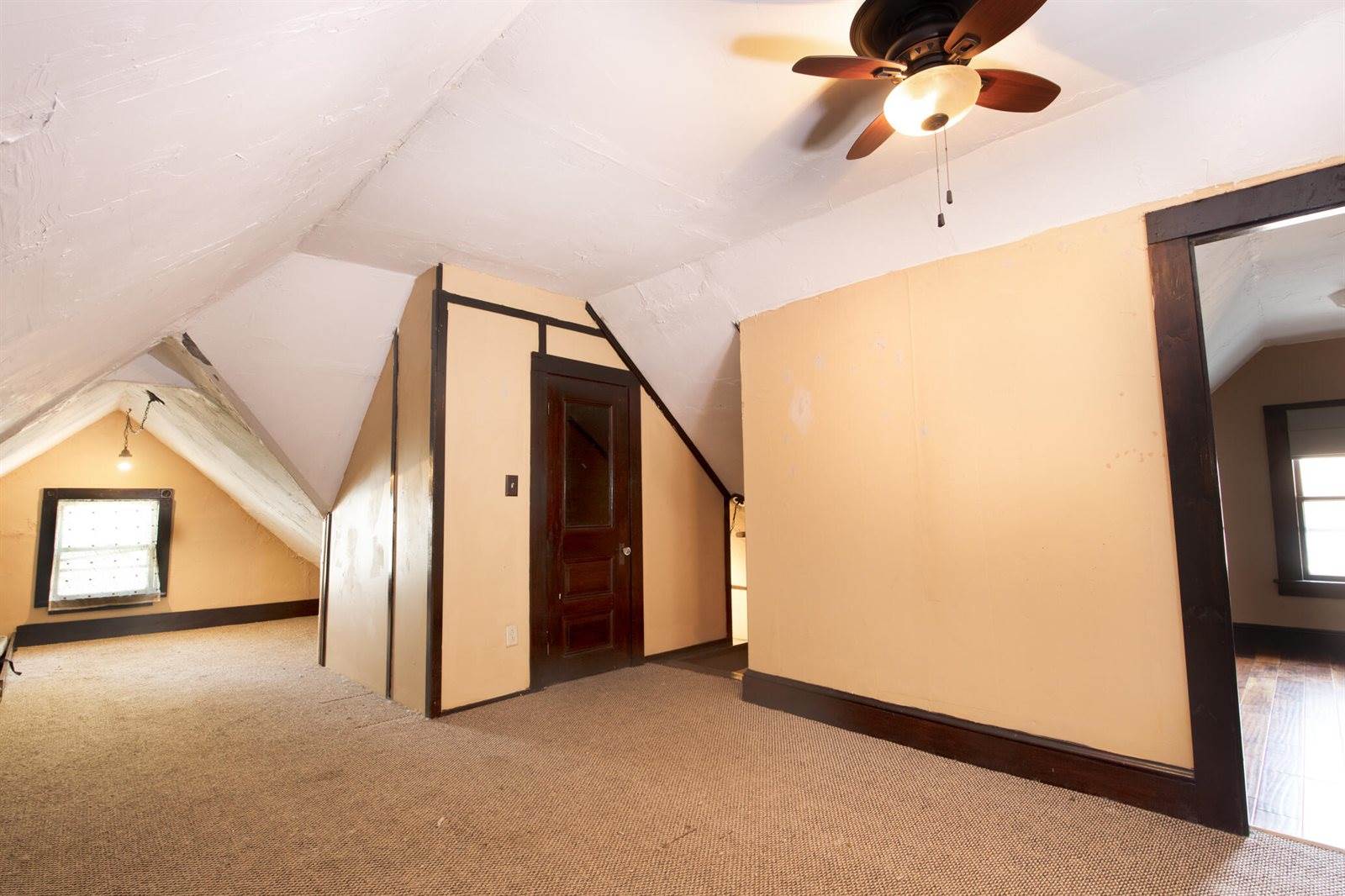 18 Hudson Street, Bangor, ME 04401