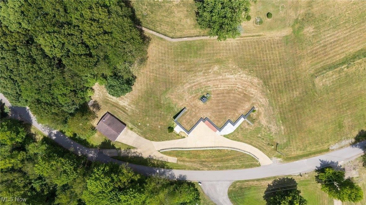 9166 North Yuma Trail, Negley, OH 44441