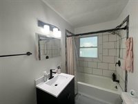 1320 Holloway Drive, Lafayette, IN 47905