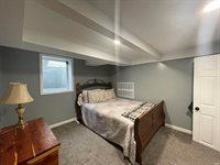 1320 Holloway Drive, Lafayette, IN 47905