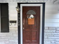 1320 Holloway Drive, Lafayette, IN 47905