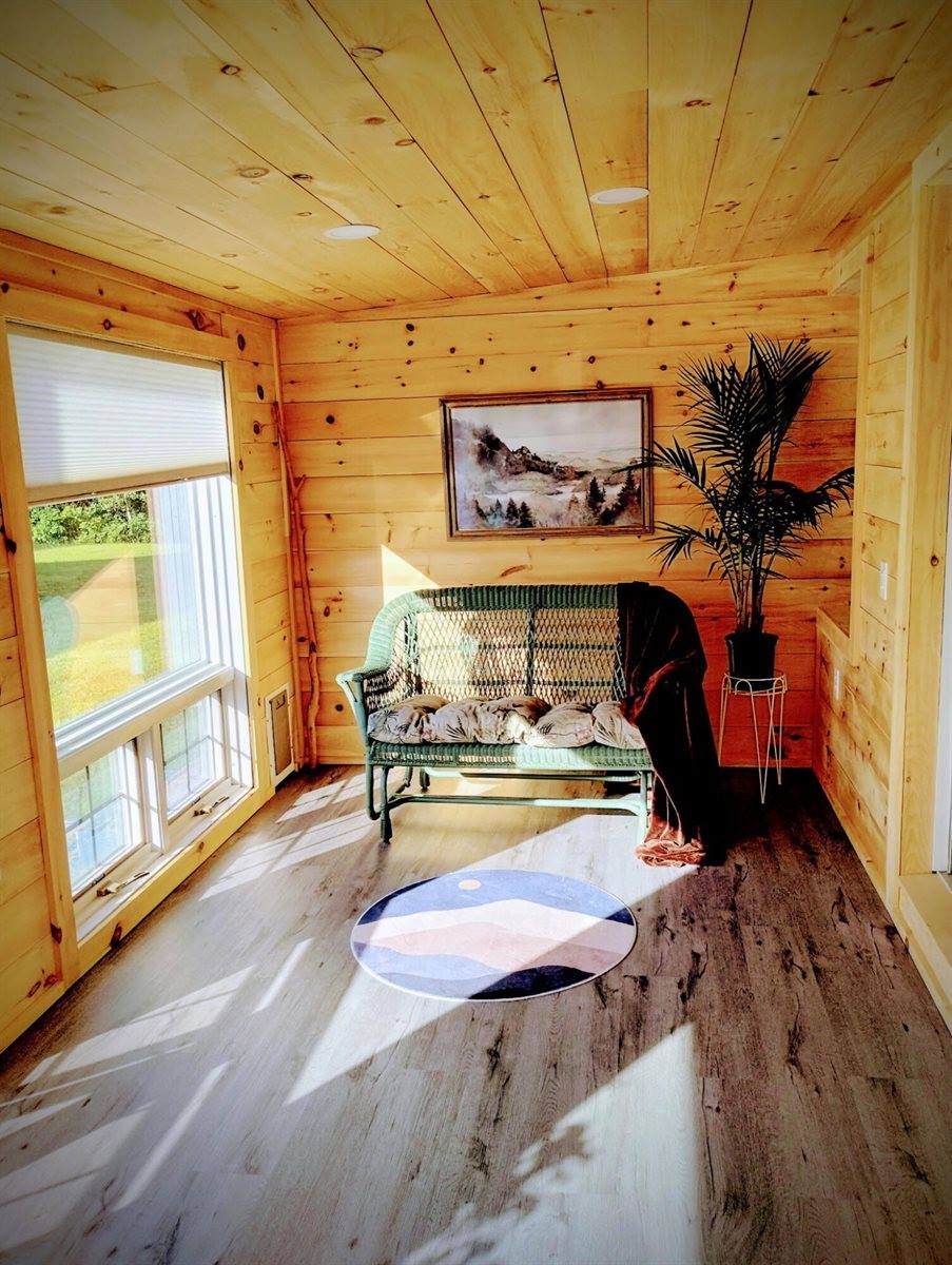 16 G Street, Bangor, ME 04401