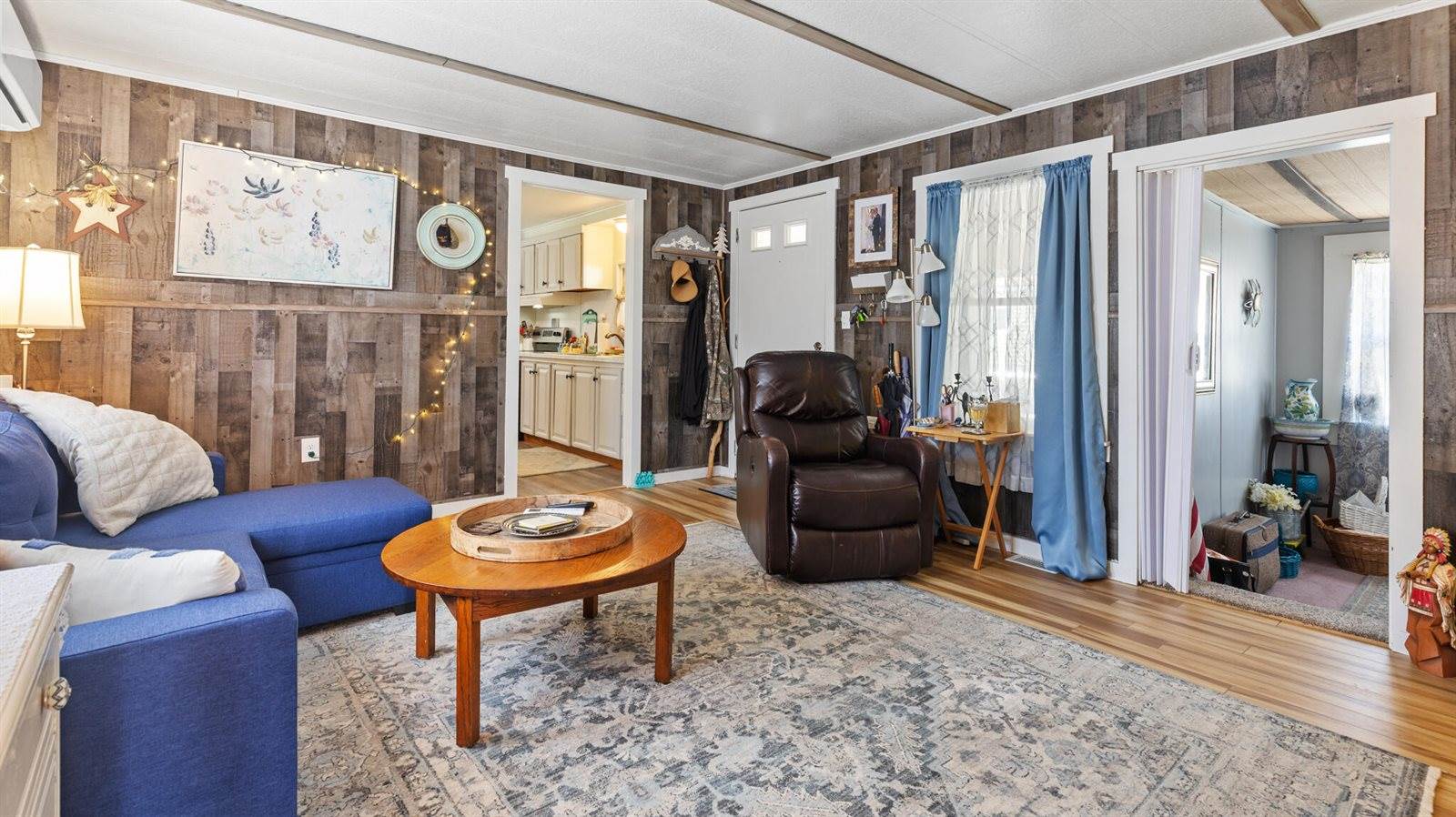 16 G Street, Bangor, ME 04401