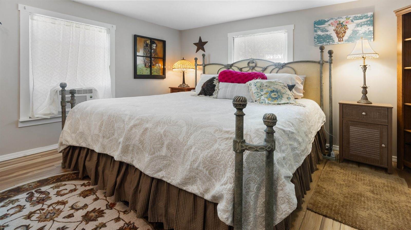 16 G Street, Bangor, ME 04401