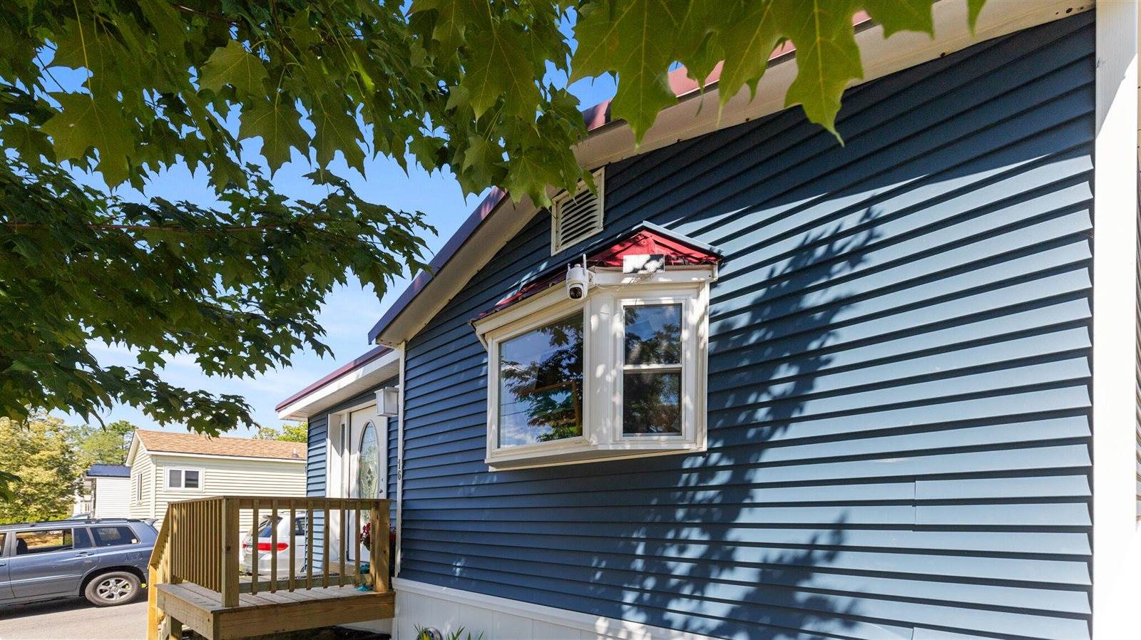 16 G Street, Bangor, ME 04401