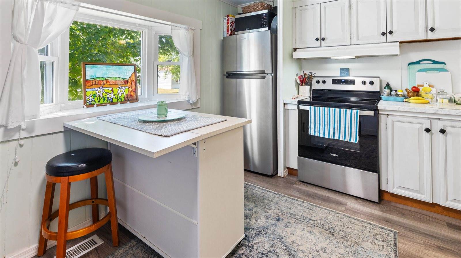 16 G Street, Bangor, ME 04401