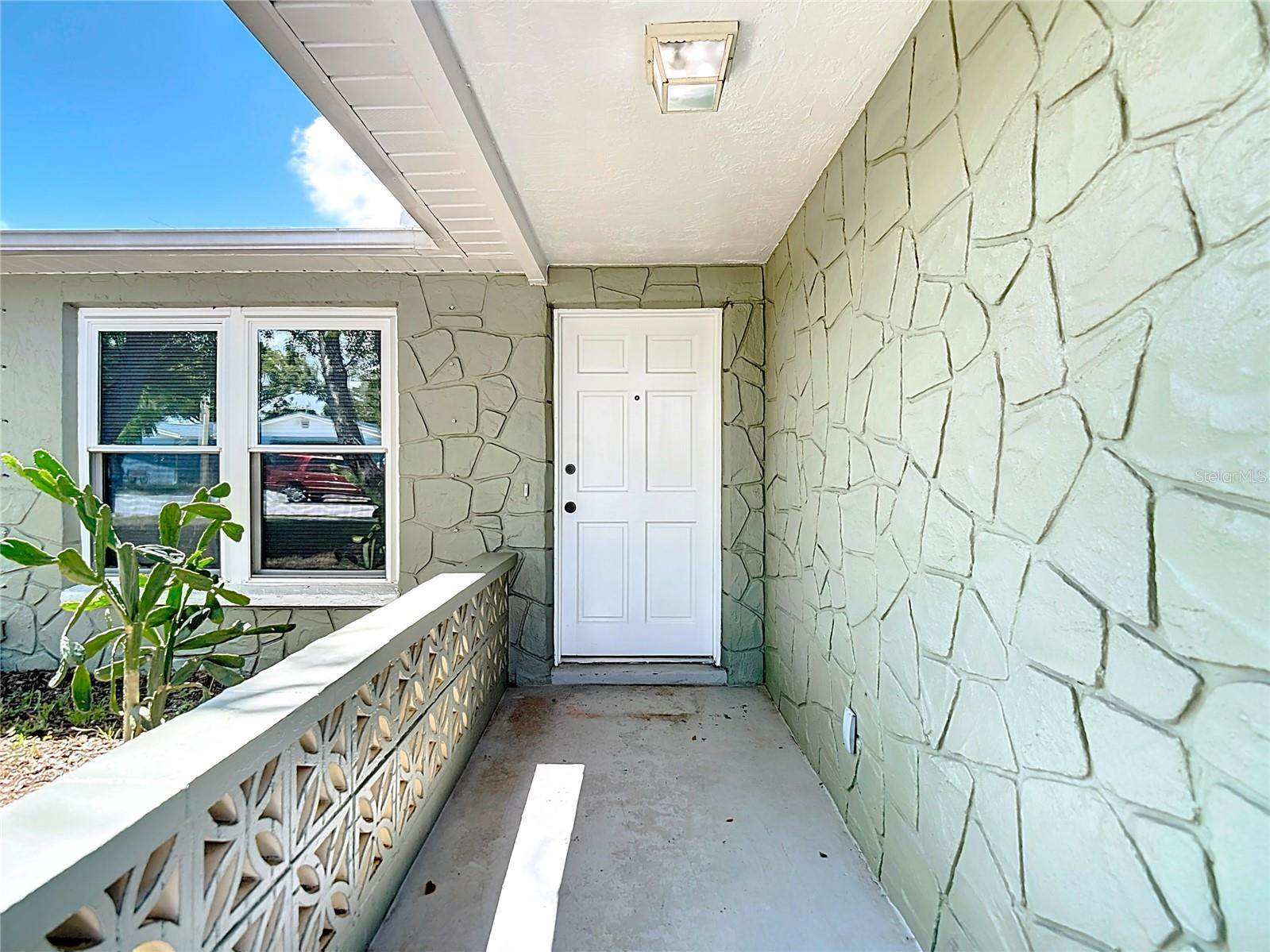 6350 Edenmore Ave, New Port Richey, FL 34653