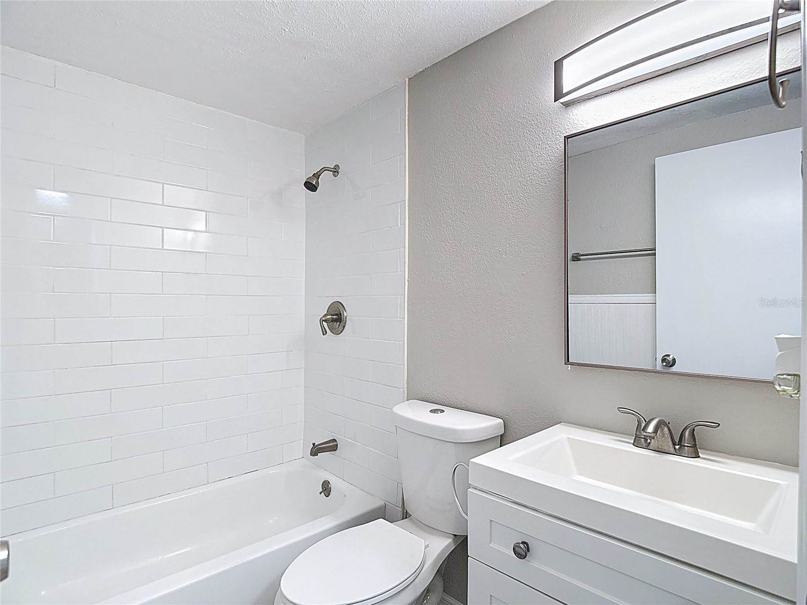 7827 Butler Avenue, Hudson, FL 34667