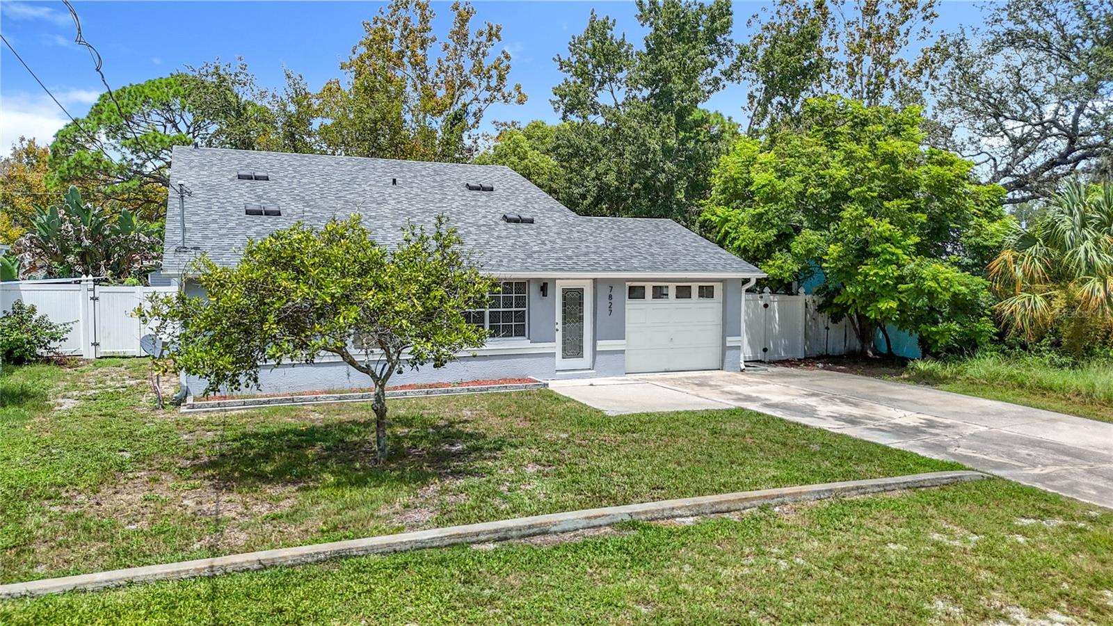7827 Butler Avenue, Hudson, FL 34667