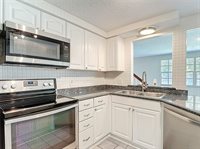 7827 Butler Avenue, Hudson, FL 34667