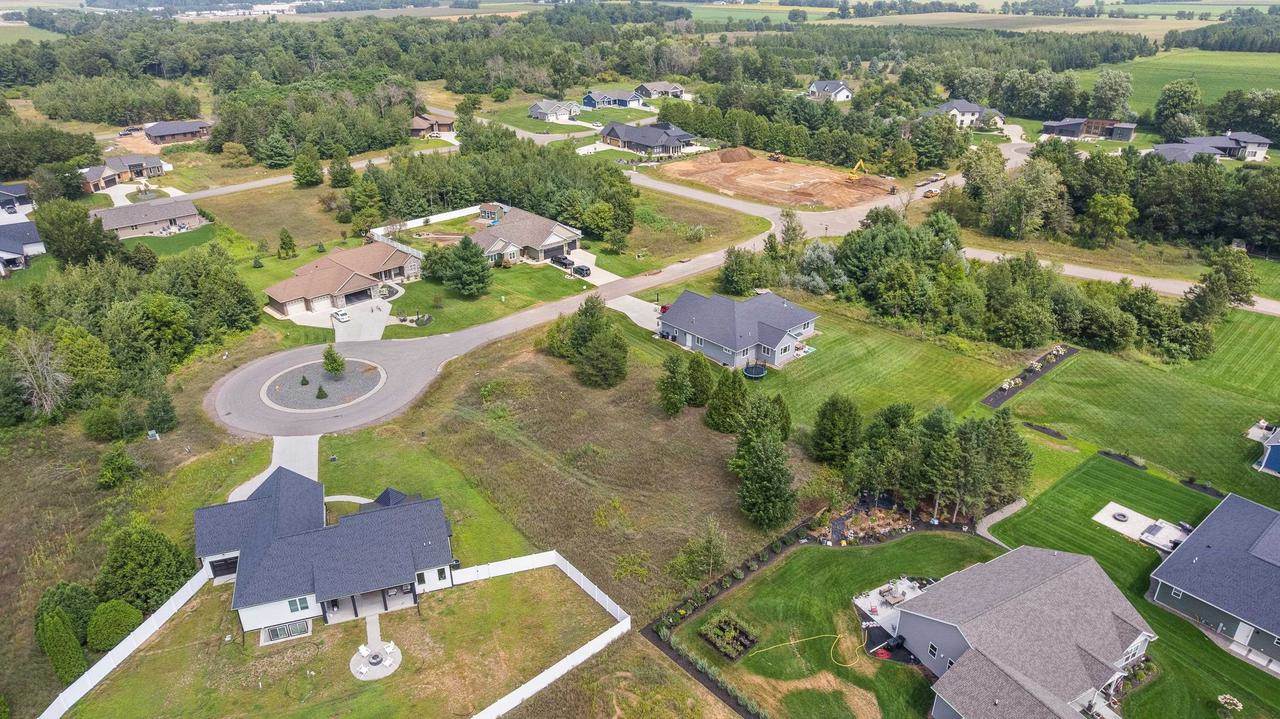 625 West Copperleaf Court, Plover, WI 54467