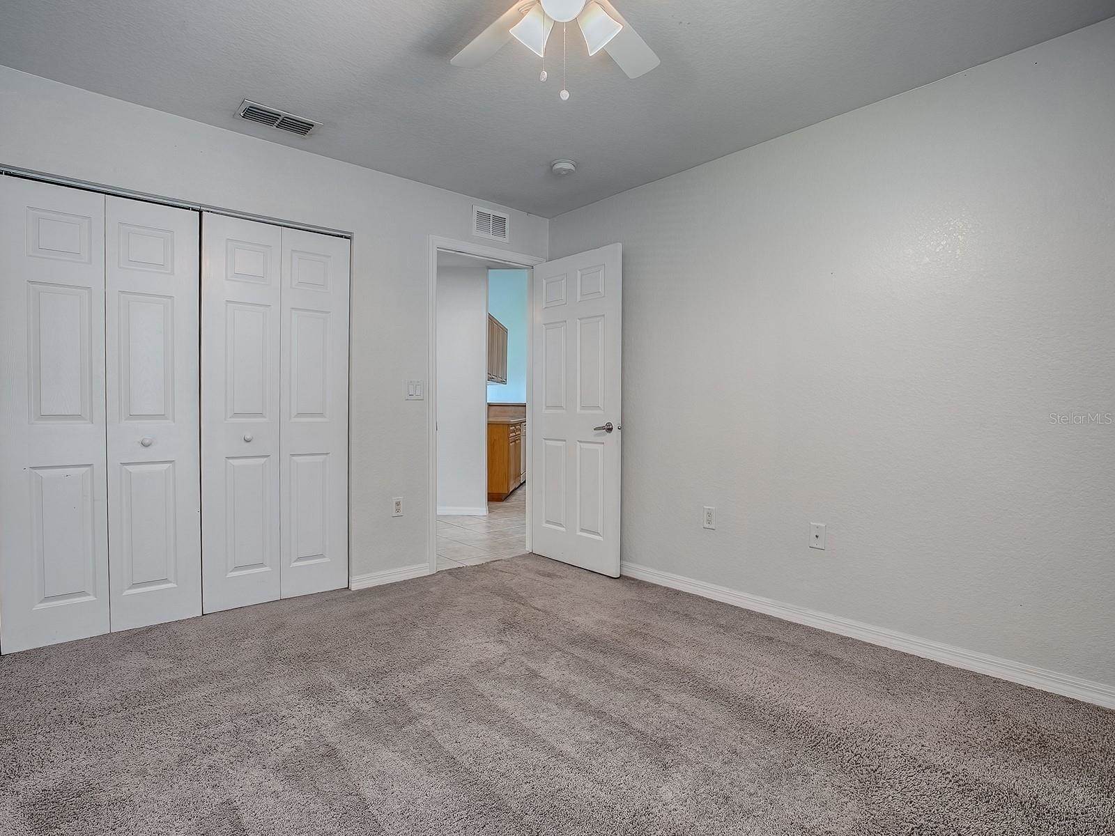 5279 Bowline Court, Oxford, FL 34484