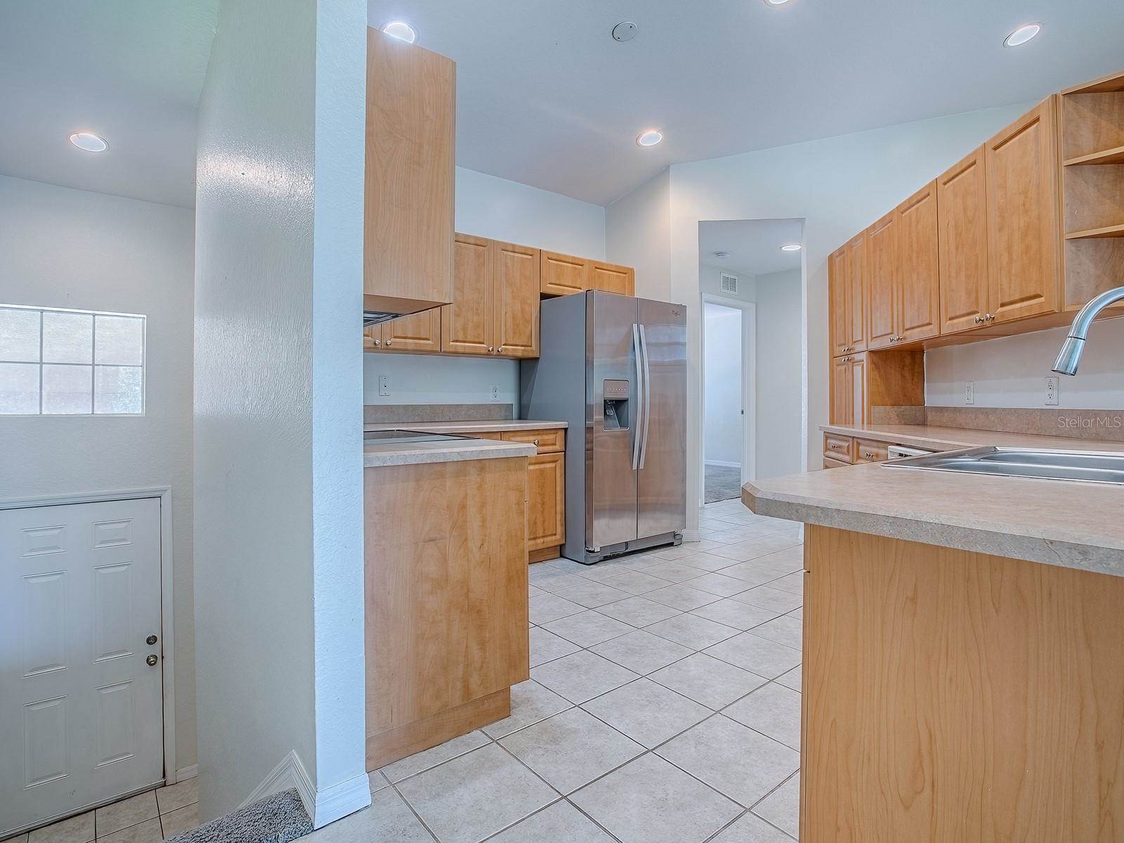 5279 Bowline Court, Oxford, FL 34484