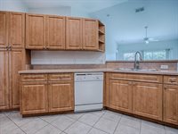 5279 Bowline Court, Oxford, FL 34484