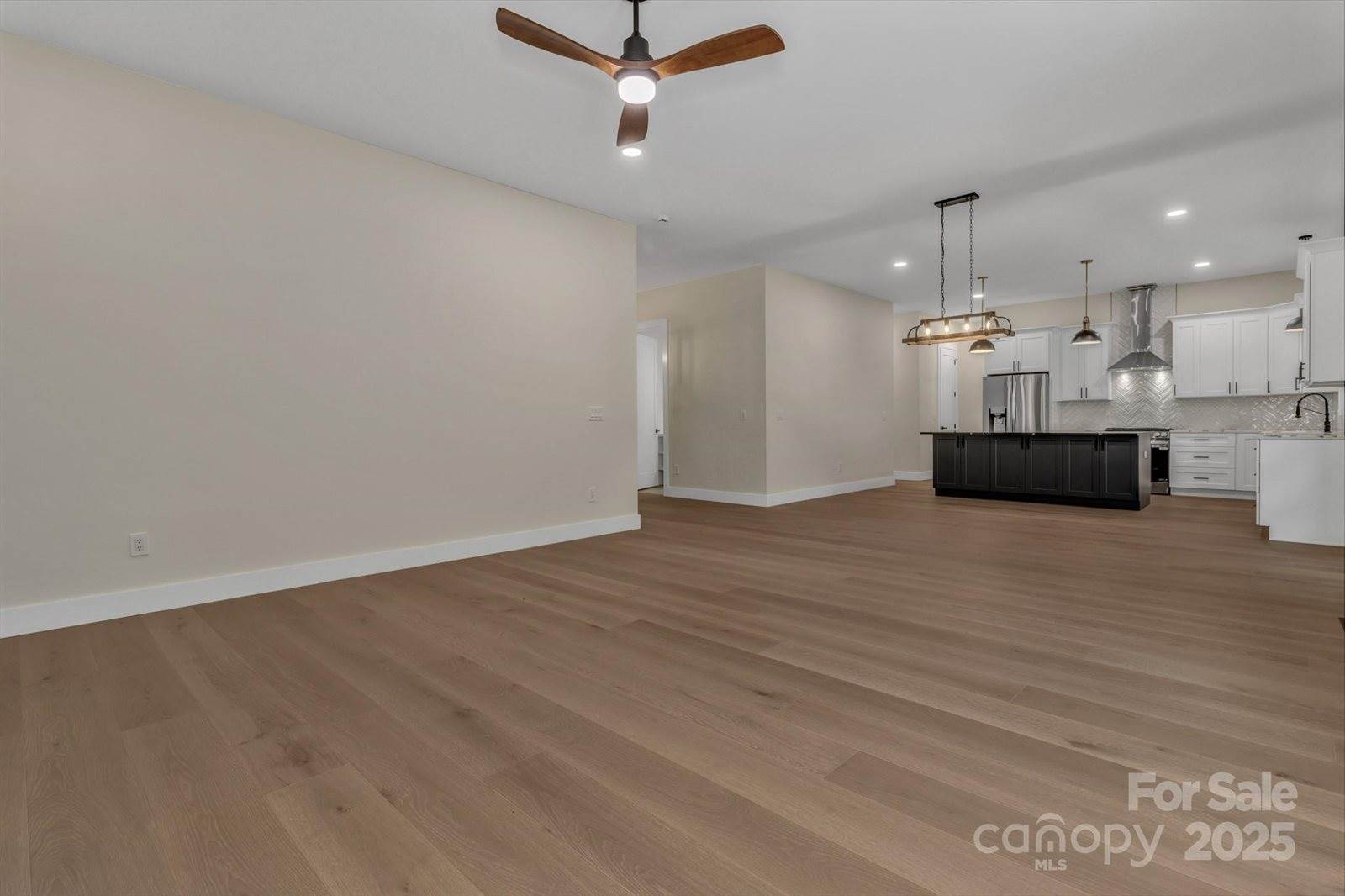 63 Winding Ridge Road, Fairview, NC 28711